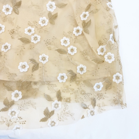 Baltic Born Arabella Embroidered Tulle Maxi Dress: Gold White Floral Event - Picture 12 of 16